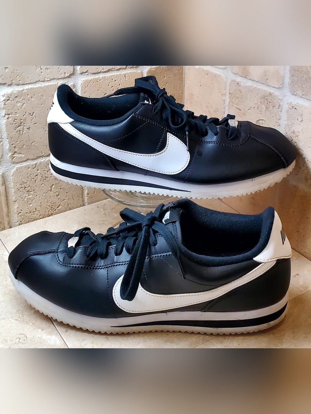Nike Men’s Cortez Classic Black/White Low-Top Sneaker Size 11.5